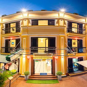 golden-river-hotel.hotelsofhoian.com/