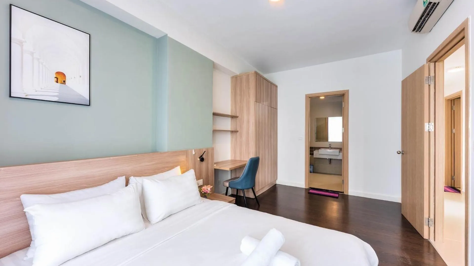 Rem Rivergate Garden Pool Signature - Free 4G Sim For 3 Nights Booking Πόλη Χο Τσι Μινχ