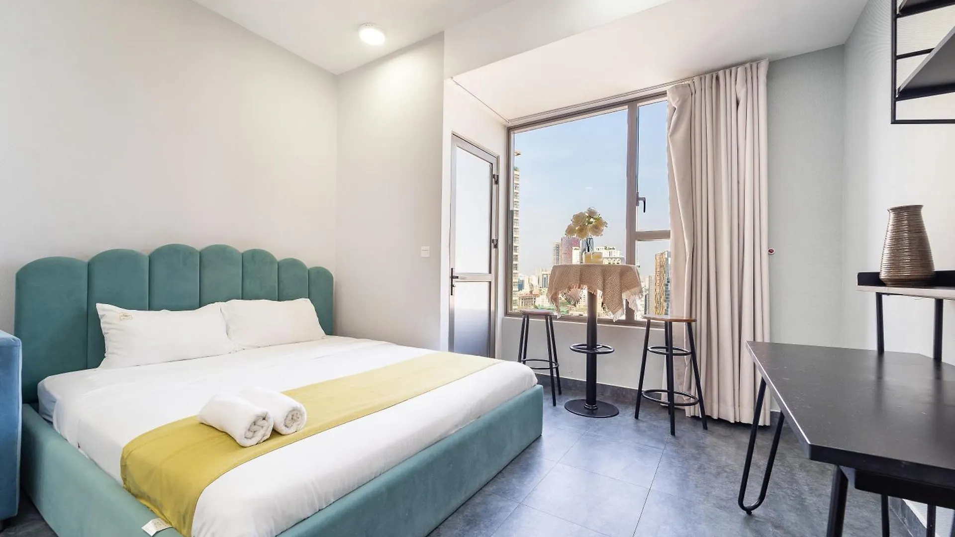 Rem Rivergate Garden Pool Signature - Free 4G Sim For 3 Nights Booking Thành Pho Ho Chí Minh Aparthotel